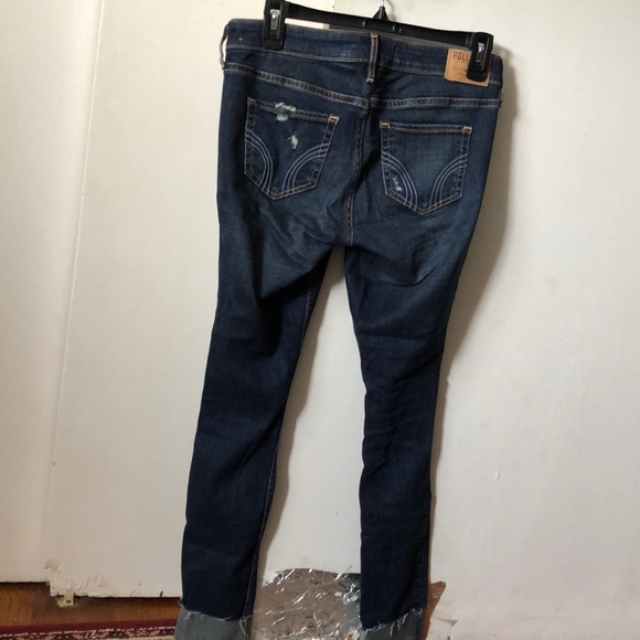 Hollister Super Skinny Jeans - Picture 2 of 3